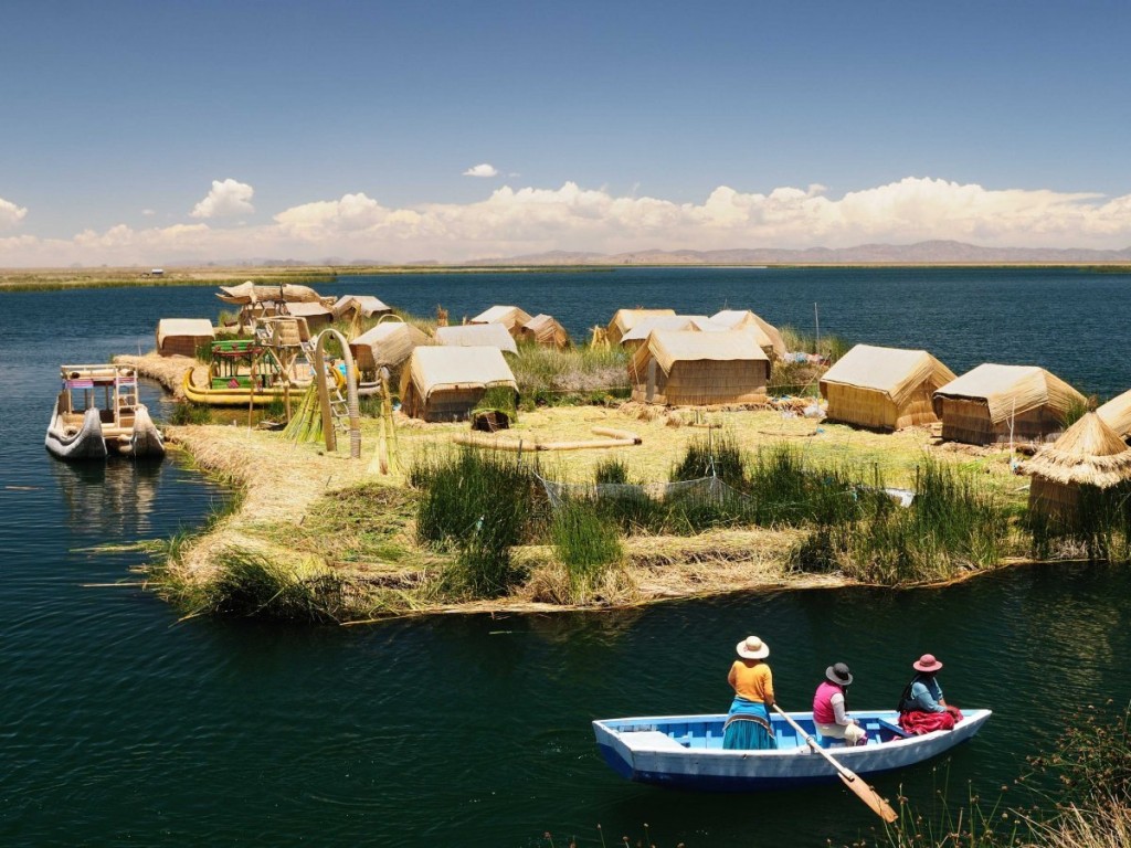 Islas Flotantes, Lago Titicaca, Bolivia